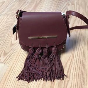 Steve Madden wine crossbody